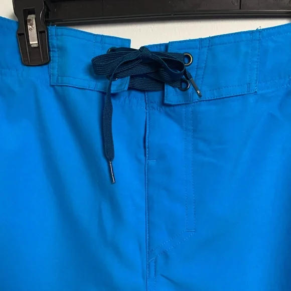 Under Armour Swim Trunks Size 32 - Picture 2 of 8